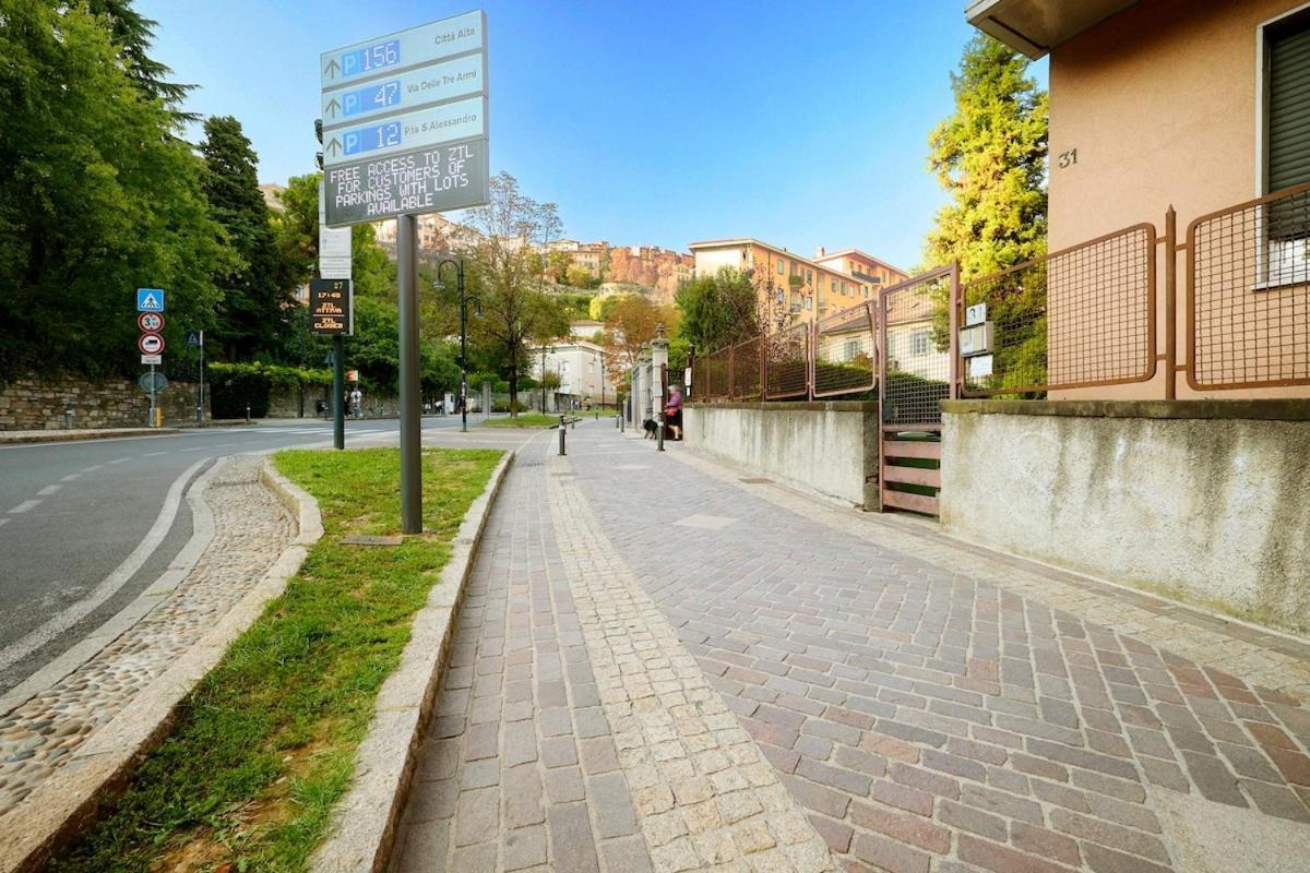 100M Dalla Funicolare Di Citta Alta- 10 Ospiti Bérgamo Exterior foto