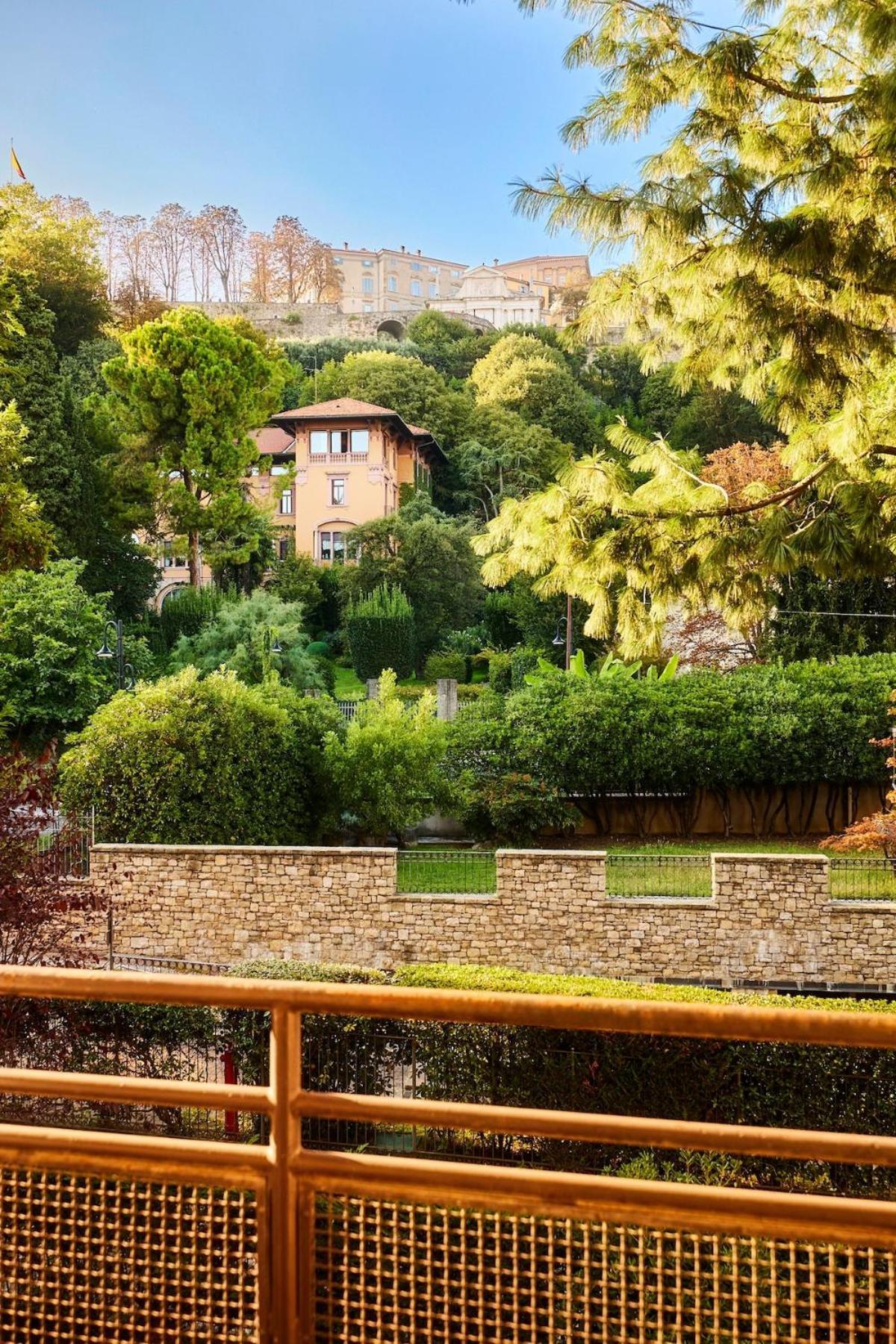100M Dalla Funicolare Di Citta Alta- 10 Ospiti Bérgamo Exterior foto